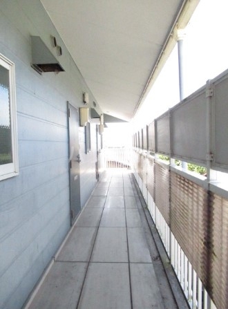 20/27 エントランス