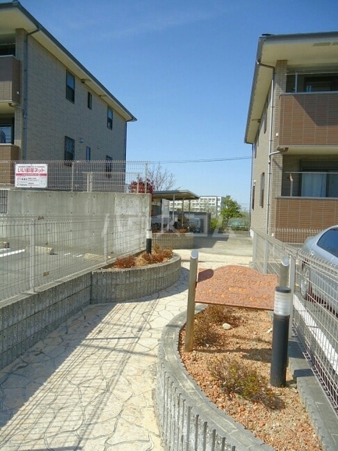 15/30 エントランス