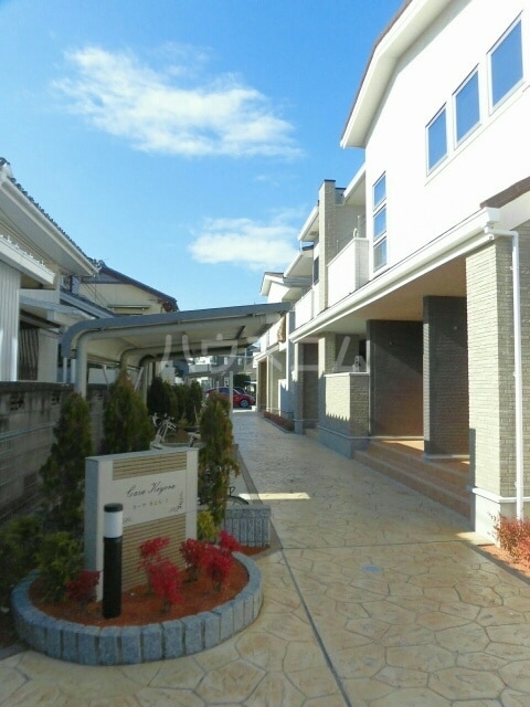 15/25 エントランス