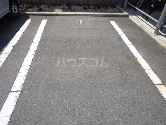 15/25 駐車場