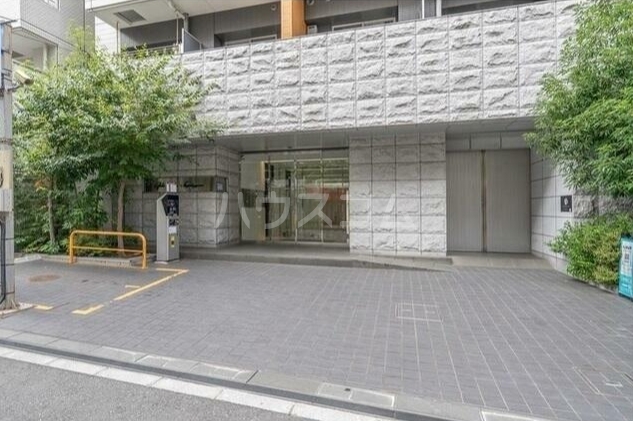 14/24 エントランス