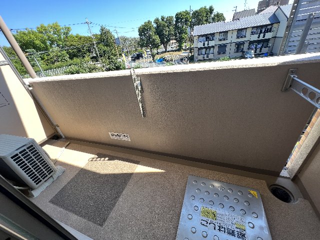 21/30 バルコニー