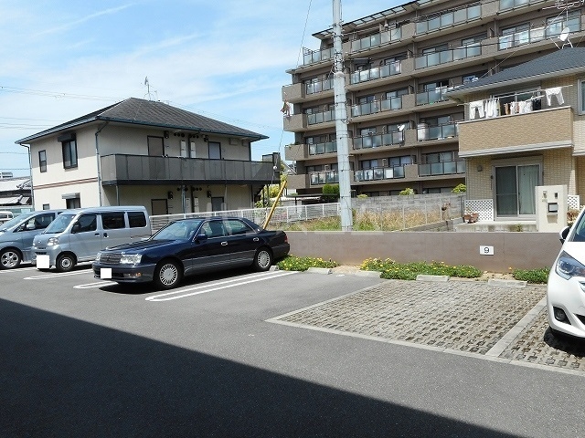 14/24 駐車場