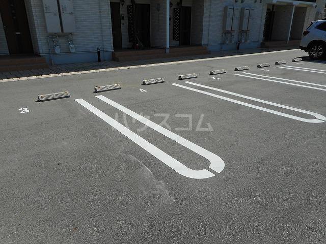15/25 駐車場