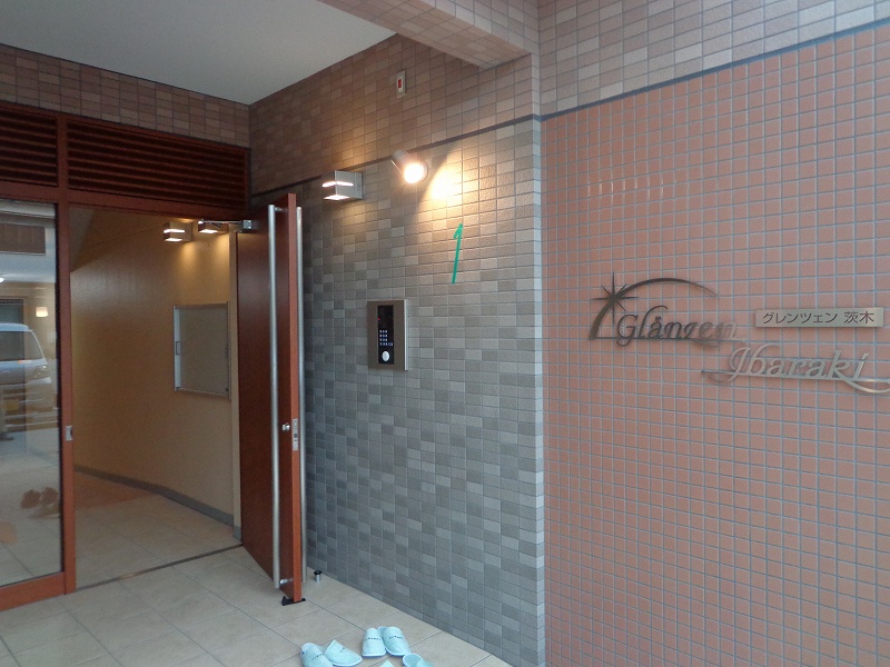 14/30 エントランス