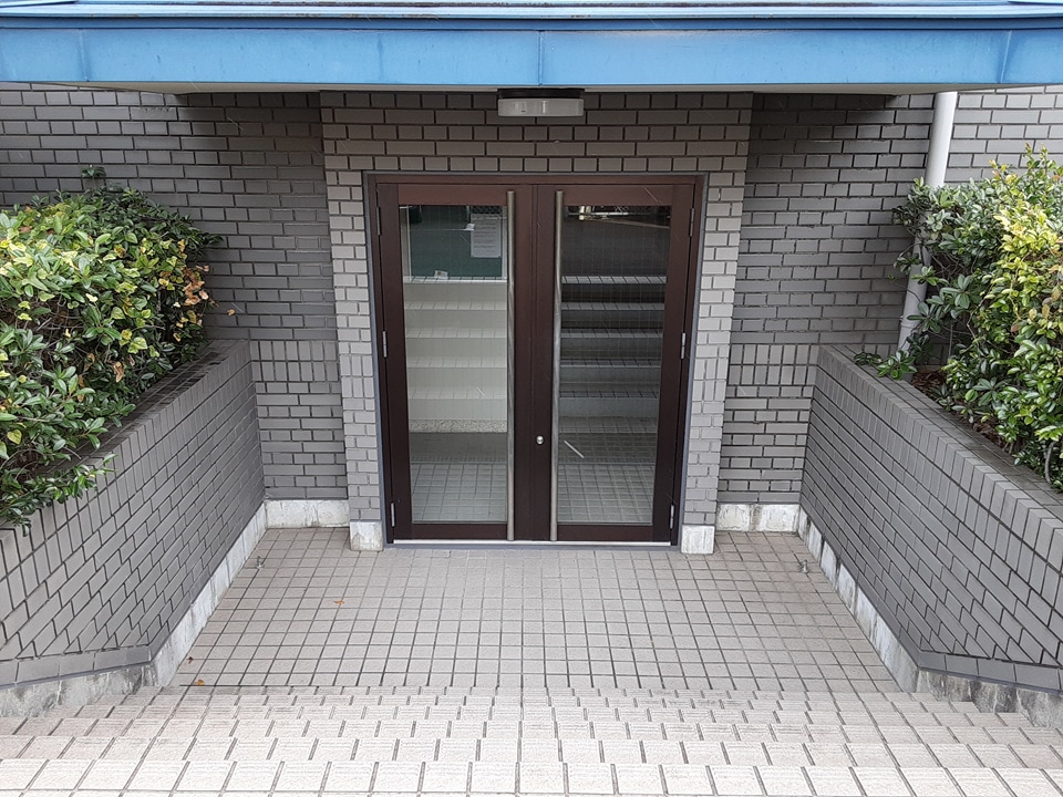 3/5 エントランス