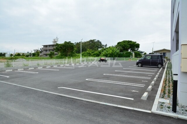 3/10 駐車場