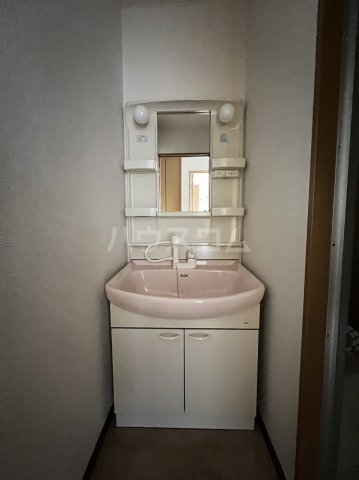 16/30 洗面