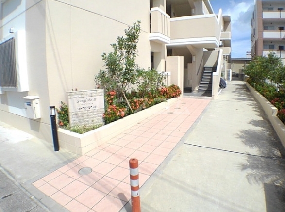 14/20 エントランス