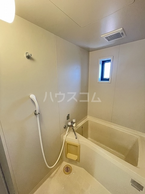 13/29 浴室