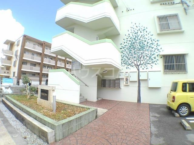18/24 エントランス