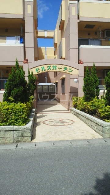 14/21 エントランス