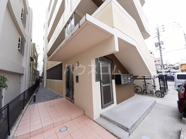 2/7 エントランス