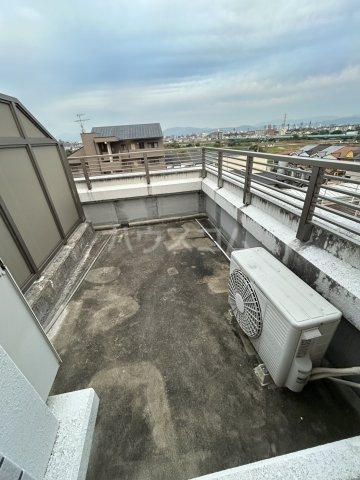 21/30 バルコニー