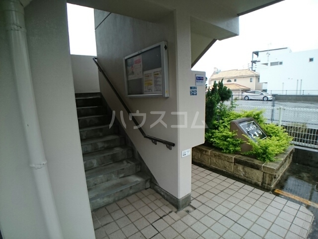 2/9 エントランス