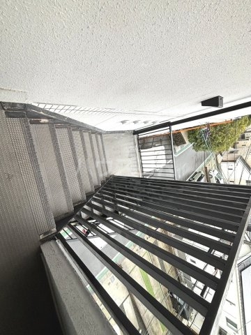 13/27 バルコニー