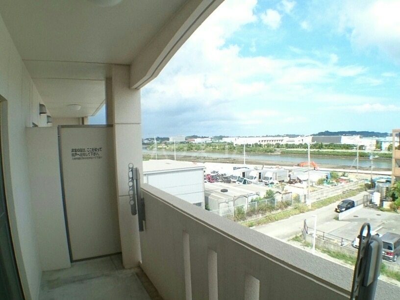 15/24 バルコニー