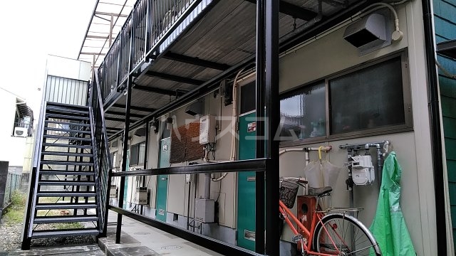 ニュー芝の下ハイツエントランス