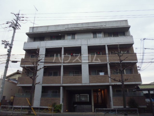 2/30 外観