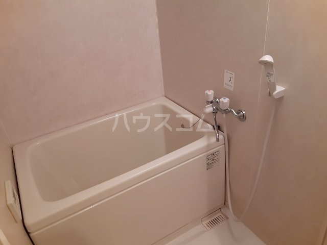 15/30 浴室