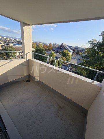 19/30 バルコニー