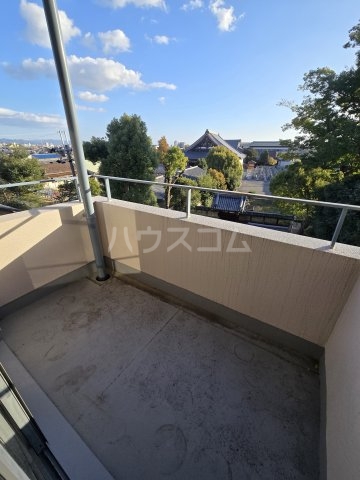 22/30 バルコニー