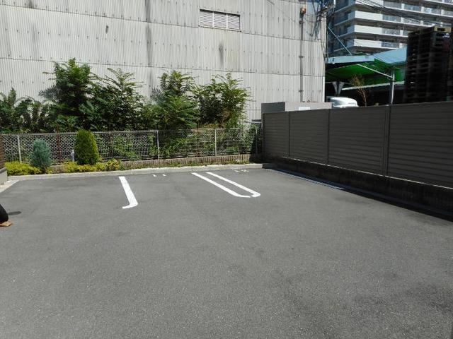 15/30 駐車場