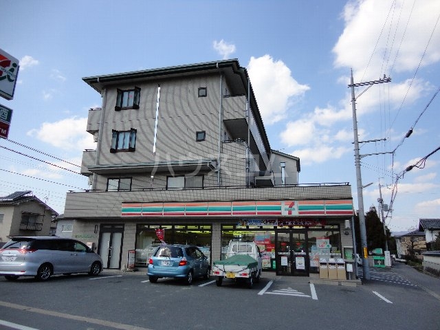 22/30 エントランス