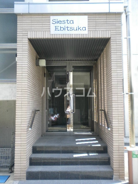 20/28 エントランス