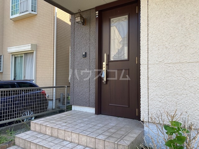 2/4 エントランス