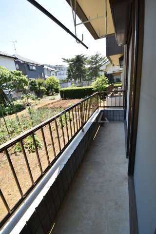 18/27 バルコニー