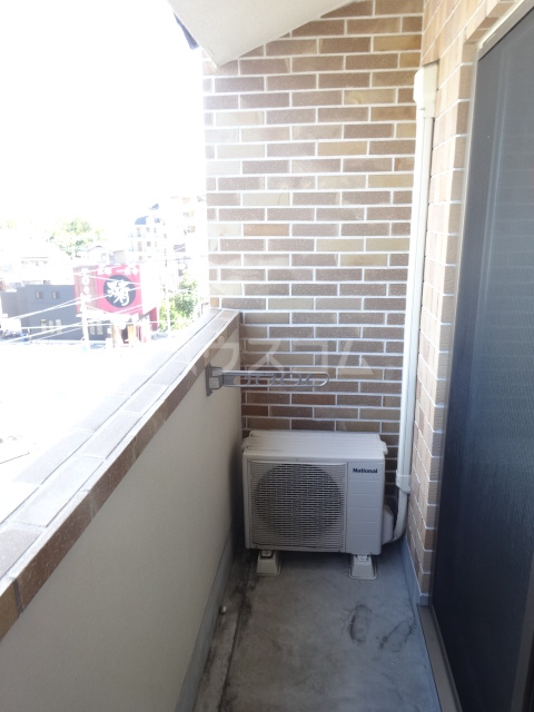 19/29 バルコニー