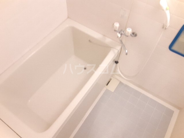 15/30 浴室