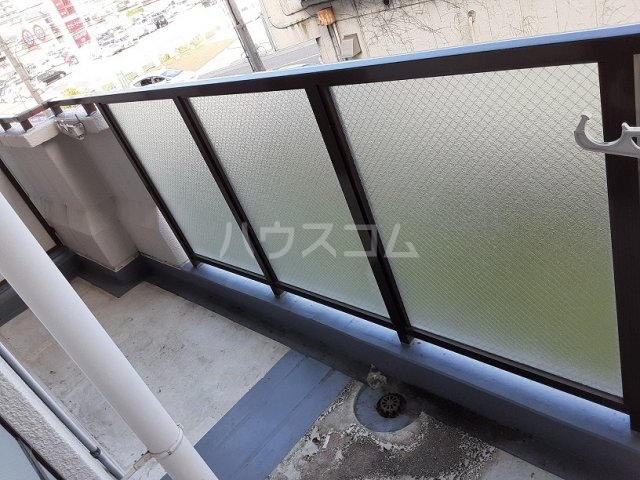 20/30 バルコニー