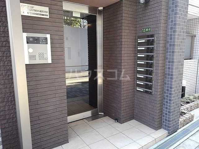 15/30 エントランス