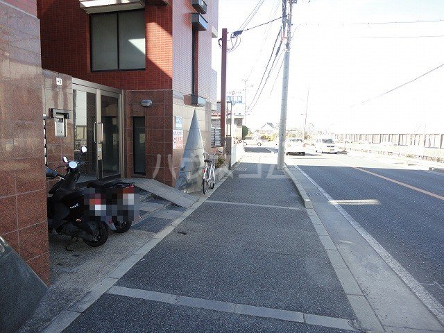 2/10 エントランス