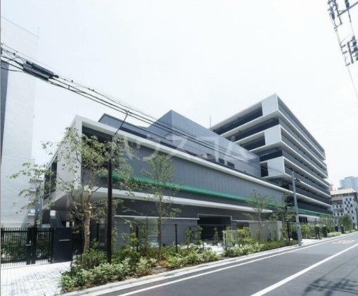 17/18 エントランス