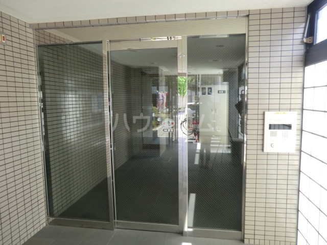 3/10 エントランス