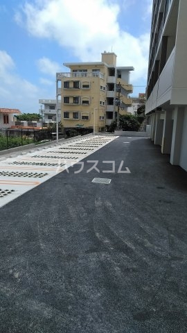 2/8 駐車場