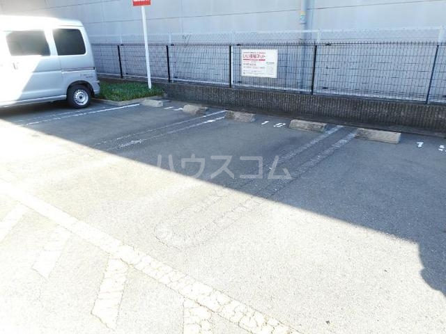 15/30 駐車場