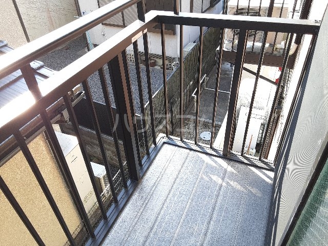 21/30 バルコニー