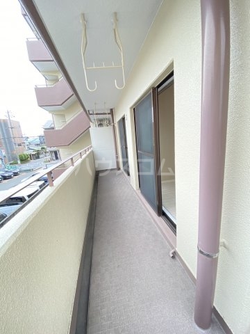 21/30 バルコニー