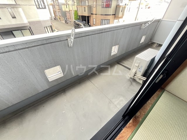 23/29 バルコニー