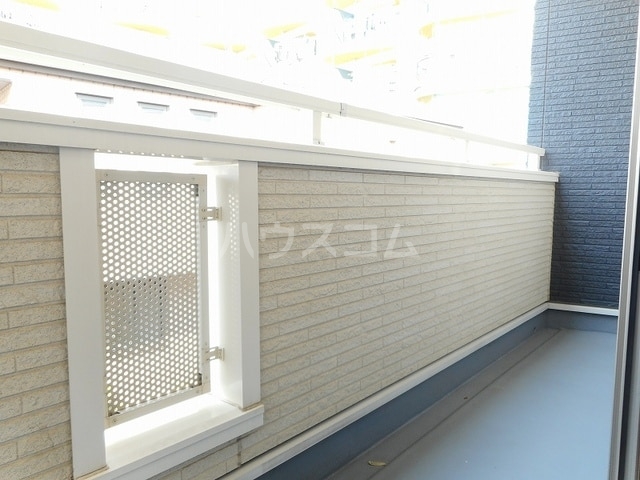 13/30 バルコニー