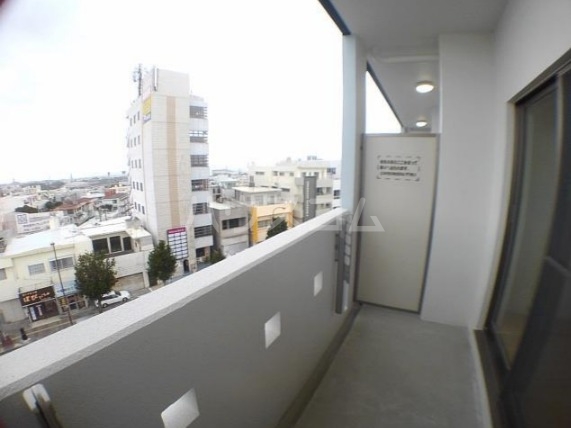 16/24 バルコニー