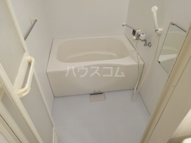 15/30 浴室
