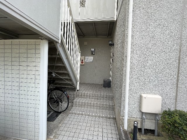 29/30 エントランス