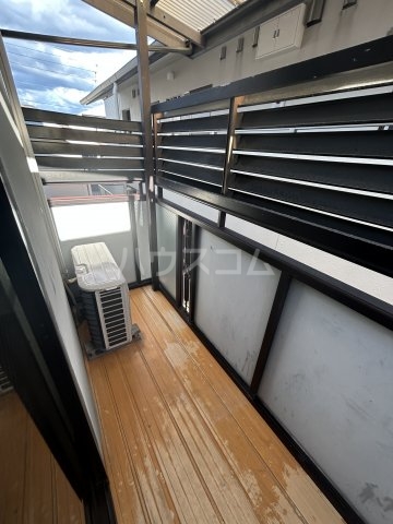 19/30 バルコニー