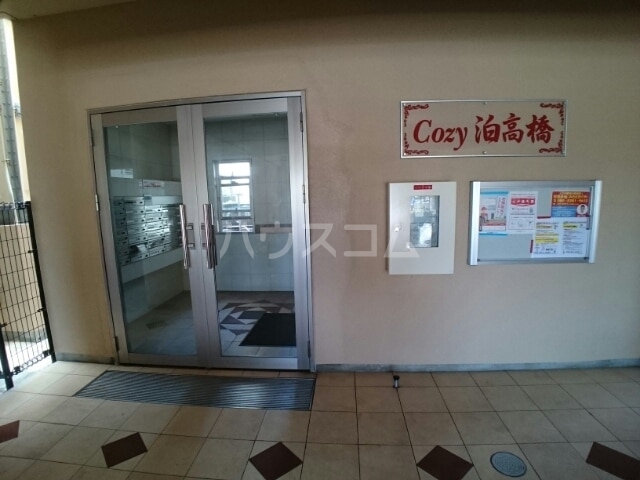 15/21 エントランス