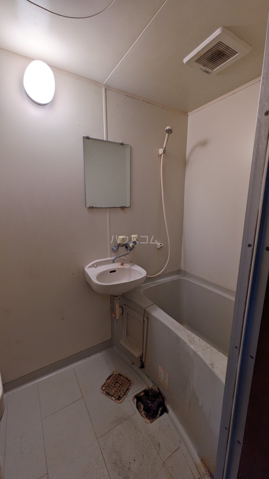 14/30 浴室